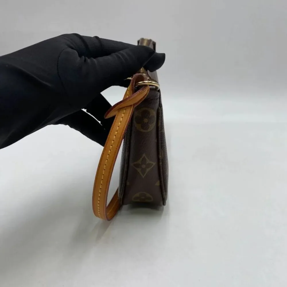 Louis Vuitton Women Pre-Loved Bag Very Good Condition